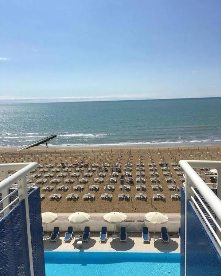 Hotel Condor Jesolo 3*,